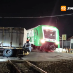 Truk Bermuatan Hebel Patah As Roda di Perlintasan JPL 136, Perjalanan KA di Daop 7 Madiun Terganggu
