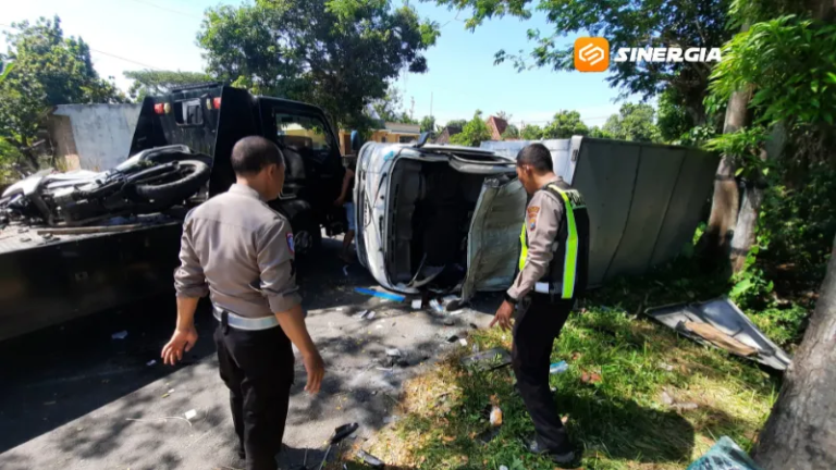 Pengendara Motor Tewas Usai Terlibat Tabrakan Beruntun di Magetan