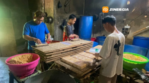 Harga Kedelai Naik, Perajin Tempe di Ponorogo Kecilkan Ukuran