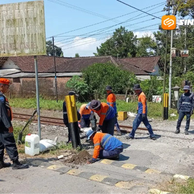 25 Perlintasan Sebidang di Daop 7 Madiun Belum Terjaga, KAI Lakukan Normalisasi Jalur Bertahap