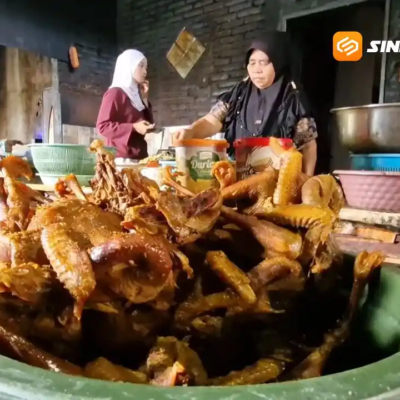 Resep Turun Temurun, Ayam Panggang Kayu Bakar 30 Tahun di Ponorogo Jadi Buruan Pelanggan