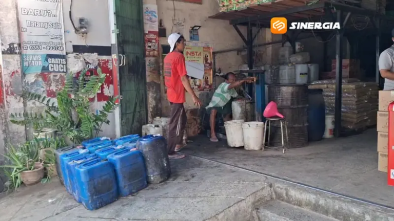 MinyaKita Langka, Warga Magetan Beralih ke Minyak Goreng Curah Meski Harga Ikut Naik