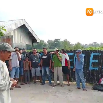 Warga Segel TPS Kelurahan Parang, Tuntut Relokasi karena Bau, Asap dan Lalat