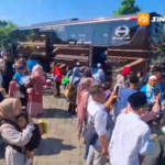 Kedatangan Ratusan Jemaah Haji Asal Kabupaten Madiun Disambut Haru Keluarga, 2 Jamaah Jalani Perawatan Medis