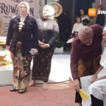 Ruwatan Massal di RRI Madiun, Puluhan Peserta Ikuti Tradisi Memohon Keselamatan