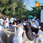 Peringatan 1 Muharram, Para Santri Naik Sepeda Bersholawat dan Ziarah Makam