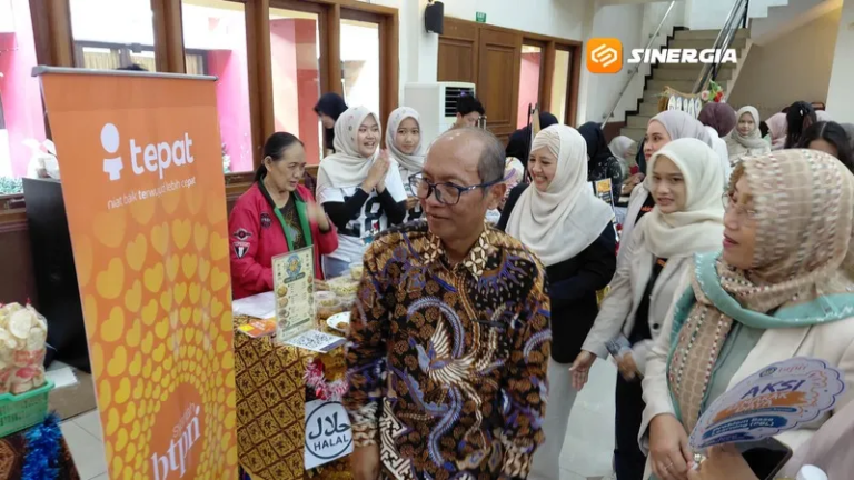 BTPN Syariah dan UNIPMA Gelar Aksi Semarak Daya, Mahasiswa Dampingi UMKM Tingkatkan Akses Pasar