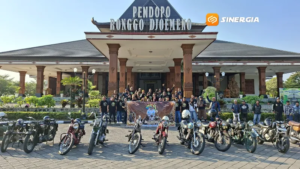 ‘Klinong-Klinong’ Keliling Caruban Meriahkan Hari Jadi ke-458 Kabupaten Madiun, Kenalkan Ikon Kampung Pesilat