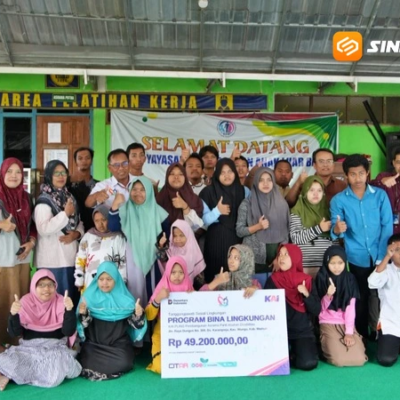 KAI Daop 7 Madiun Salurkan Bantuan Rp123 Juta, Panti Disabilitas hingga Reog Ponorogo Dapat Prioritas