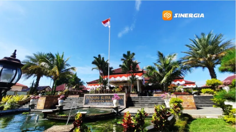 HUT ke-81 RI di Magetan, Karangan Bunga Dialihkan Jadi Bingkisan untuk Disabilitas dan Lansia