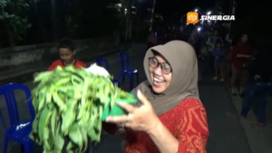 Lomba 17-an Berhadiah Sayur, Diwarnai Protes Emak-emak yang Tak Kunjung Menang