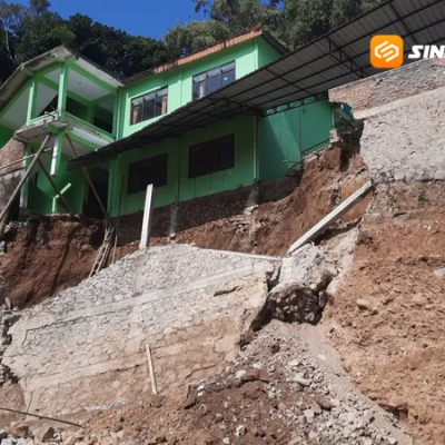 Pondasi Bangunan MTs MMA di Poncol Magetan Longsor, Siswa Belajar di Pondok dan Masjid