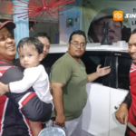 Balita di Kota Madiun Terkunci di Dalam Mobil, Petugas Damkar Lakukan Evakuasi