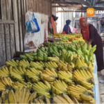 Permintaan Pisang Raja Meningkat Jelang Maulid, Harga di Pasar Magetan Ikut Terdongkrak