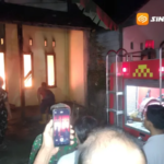 Diduga Korsleting Listrik, Rumah di Banjarsari Madiun Ludes Terbakar