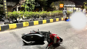 Motor Tabrak Pohon Pinggir Jalan, 2 Orang Terkapar di Jalan Raya Madiun – Ponorogo