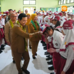 Sabet Penghargaan Kategori Akses Penduduk ke Layanan Pendidikan, Pemkot Madiun Terus Tingkatkan Inovasi