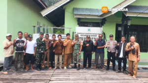 Cegah Karhutla di Kalimantan Meluas, Kapten Tri dari Korem 081/DSJ Ingatkan Warga Soal Bahaya Api