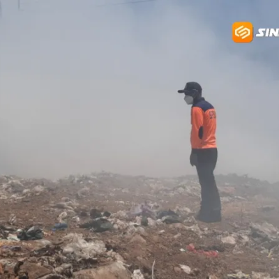 Kebakaran TPA Milangasri Masih Sisakan Titik Api, Damkar Siaga Cegah Perambatan