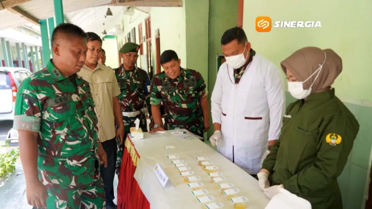Perangi Narkotika, 85 Personel Korem 081/DSJ Jalani Tes Urine