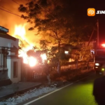 Kebakaran Rumah Dinas Puskesmas Ponorogo Selatan Hanguskan Arsip dan Alkes