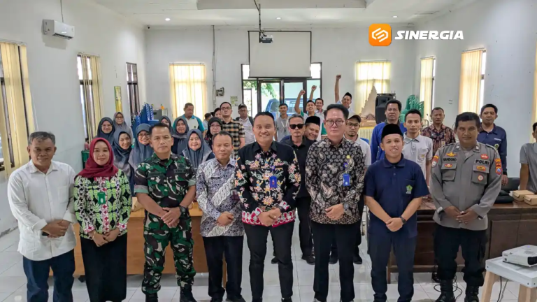 Kecamatan Dolopo Genjot Aktivasi IKD, Warga Diimbau Tertib Adminduk untuk Akses Perlinsos