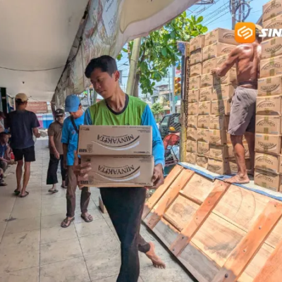 Bulog Madiun Salurkan 18 Ribu Liter MinyaKita per Minggu, Pedagang Dapat Jatah 10 Karton