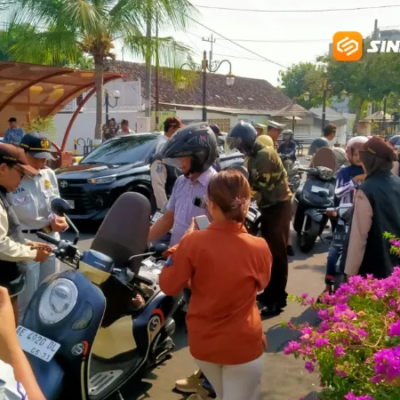 Ratusan Kendaraan Terjaring Operasi Gabungan, Plt Walikota Madiun Ingatkan Taat Membayar Pajak