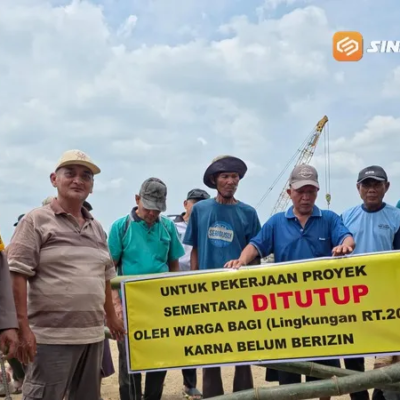 Tuntut Kompensasi, Warga Desa Bagi Madiun Tutup Akses Proyek Pabrik Sepatu