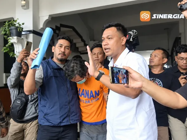 Prarekonstruksi Pembunuhan Ibu dan Anak di Madiun, Polisi Dalami Motif Tersangka
