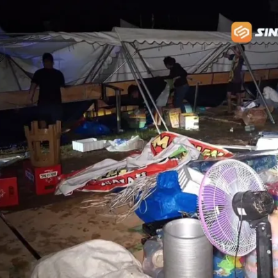 Hujan Es dan Angin Kencang Terjang Empat Kecamatan di Ngawi, Rumah Rusak hingga Tenda Pasar Malam Porak-Poranda