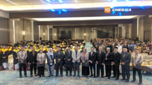 Wisuda 205 Lulusan, Universitas Bhakti Hasta Mulia Madiun Dorong Tenaga Kesehatan Jadi Agen Perubahan